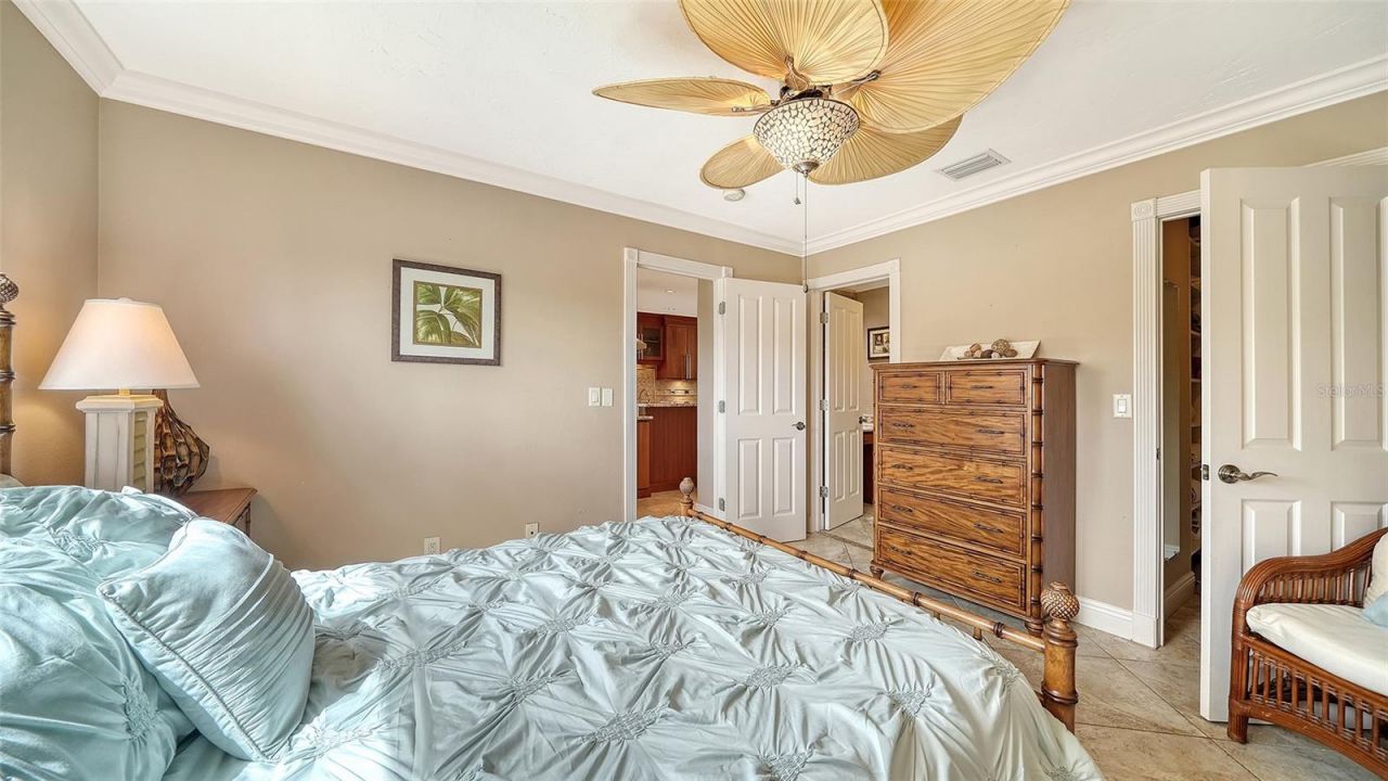 7115 Gulf Of Mexico Drive, Unit 23, Longboat Key, FL 34228 Photo