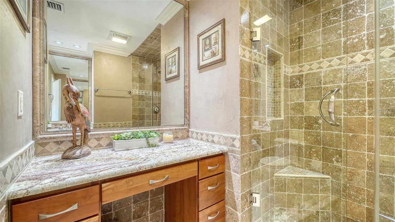 7115 Gulf Of Mexico Drive, Unit 23, Longboat Key, FL 34228 Photo