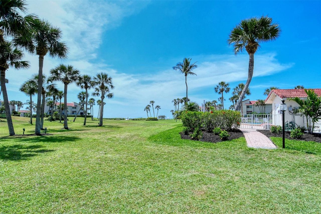 7115 Gulf Of Mexico Drive, Unit 23, Longboat Key, FL 34228 Photo