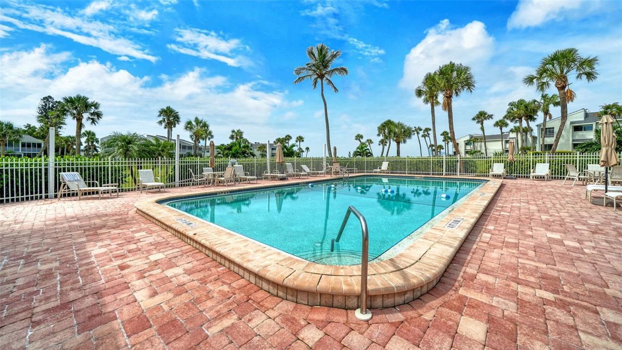 7115 Gulf Of Mexico Drive, Unit 23, Longboat Key, FL 34228 Photo