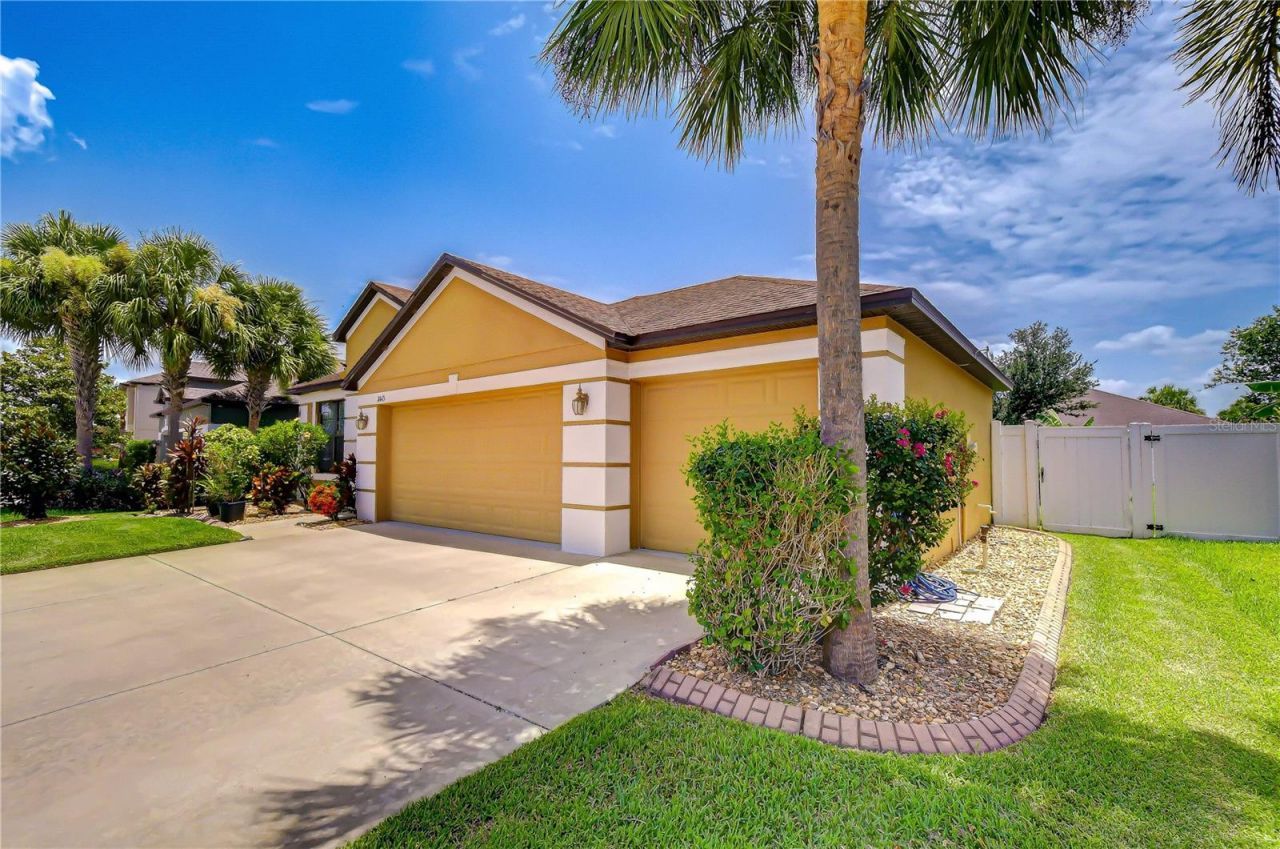 8443 White Poplar Drive , Riverview, FL 33578 Photo