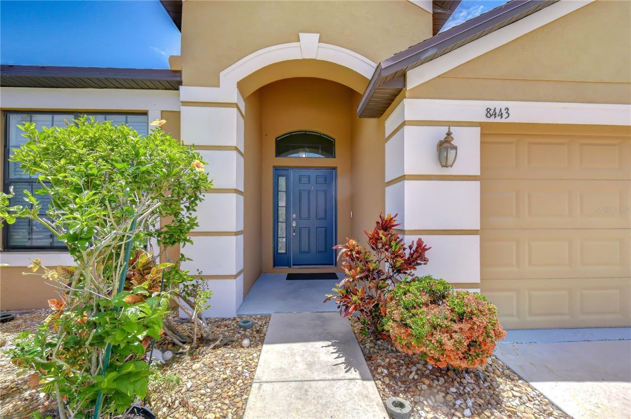 8443 White Poplar Drive , Riverview, FL 33578 Photo