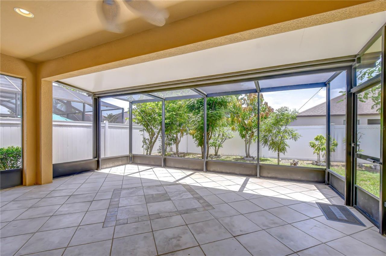 8443 White Poplar Drive , Riverview, FL 33578 Photo