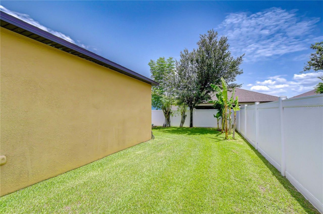 8443 White Poplar Drive , Riverview, FL 33578 Photo