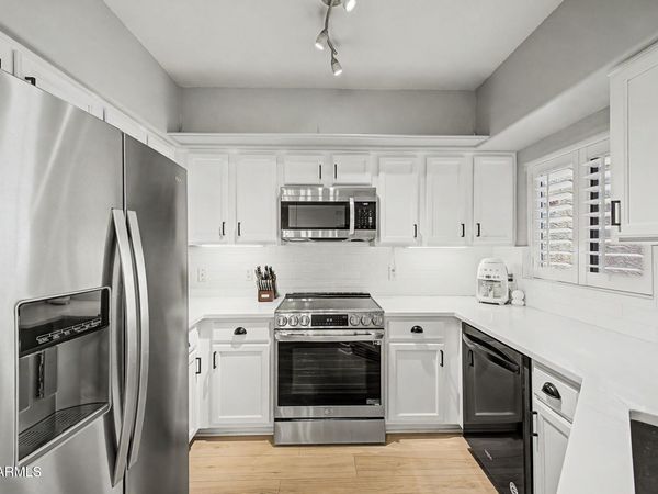 15095 N THOMPSON PEAK Parkway, Unit 1064, Scottsdale, AZ 85260