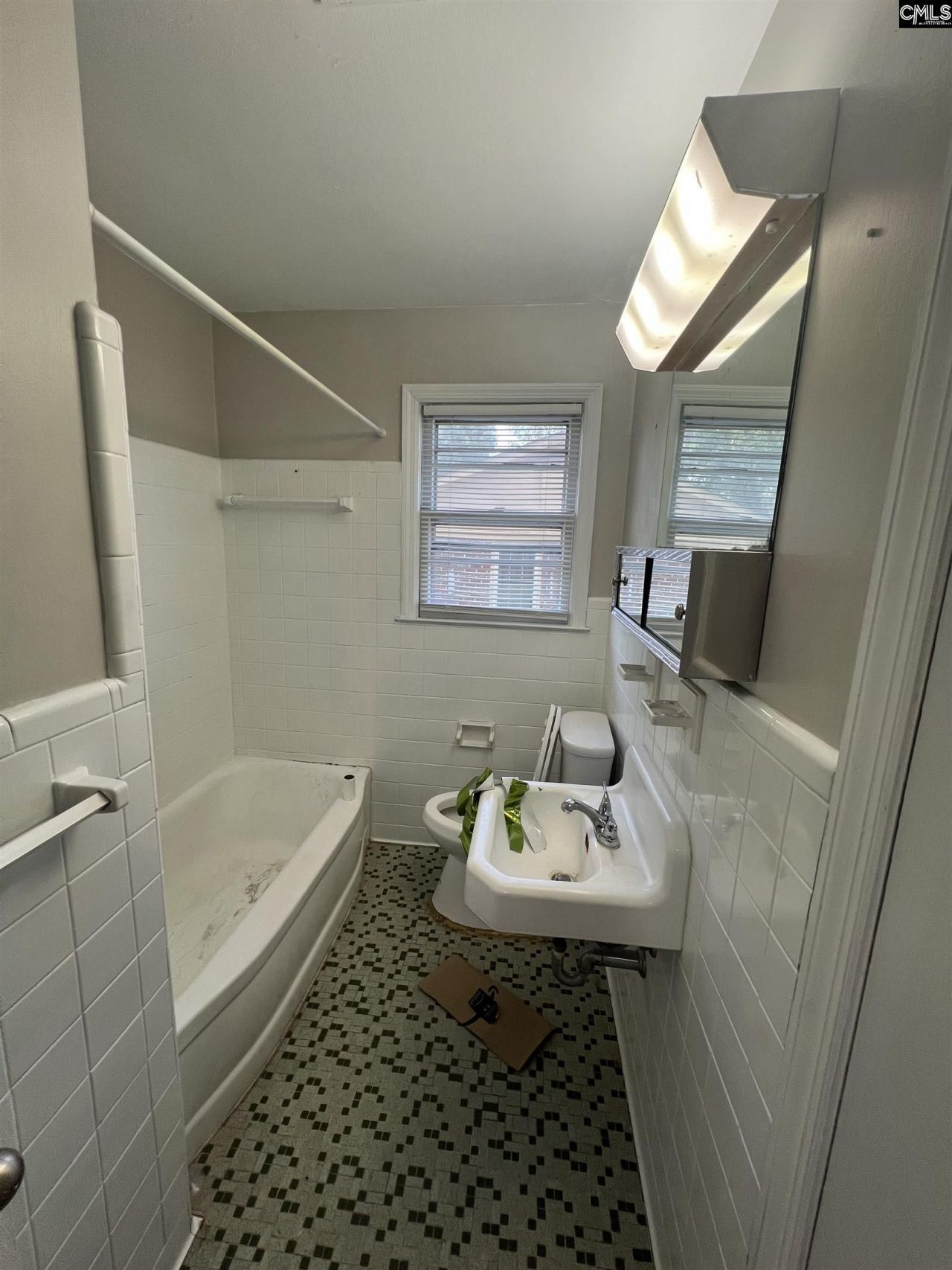 1446 Aralia Drive  Photo 12
