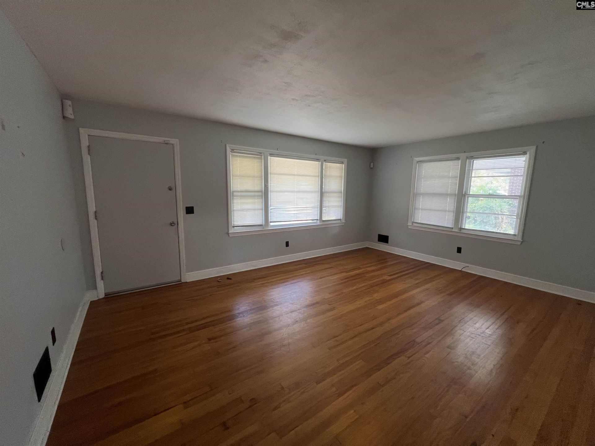 1446 Aralia Drive  Photo 5