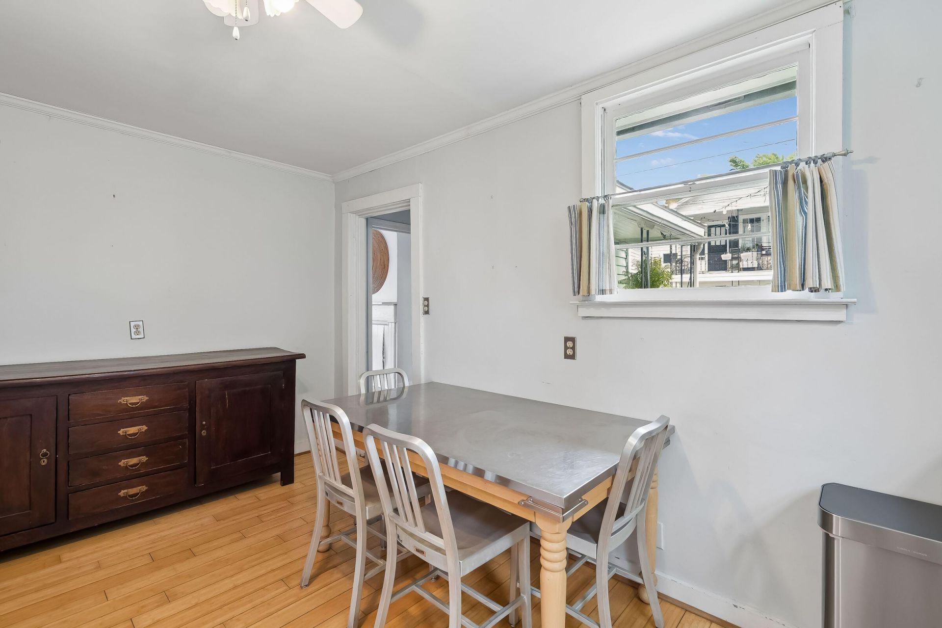 1 Maranda Holmes Street Photo 18