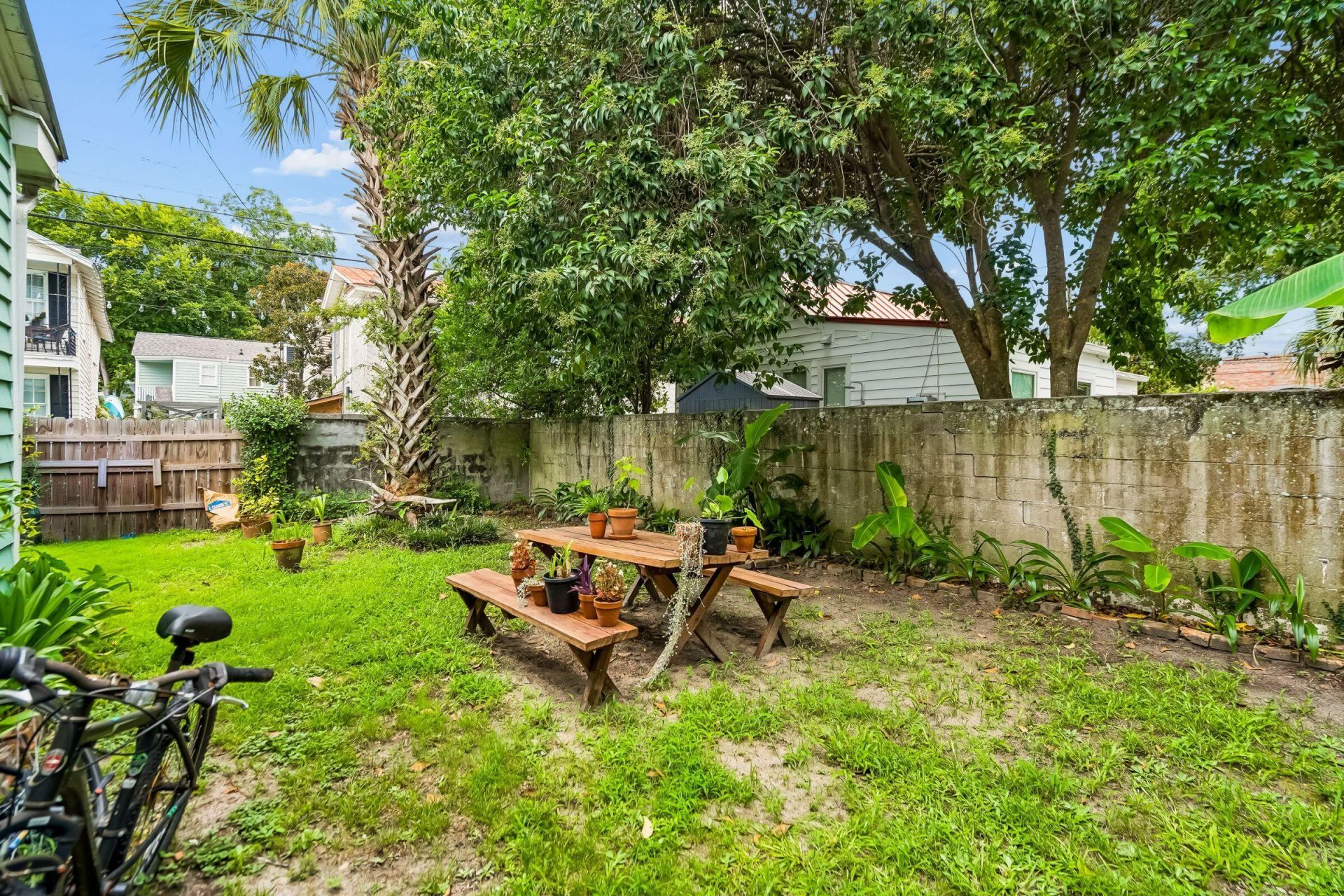 1 Maranda Holmes Street Photo 36