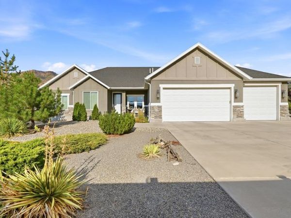 1585 E ILA CV , Unit 208, Lake Point, UT 84074