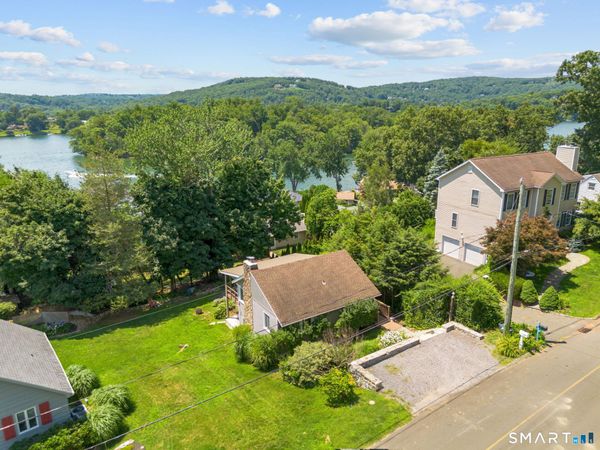12 Longview, Brookfield, CT 06804