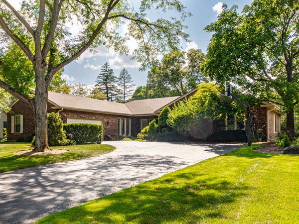 31 Fox Trail , Lincolnshire, IL 60069