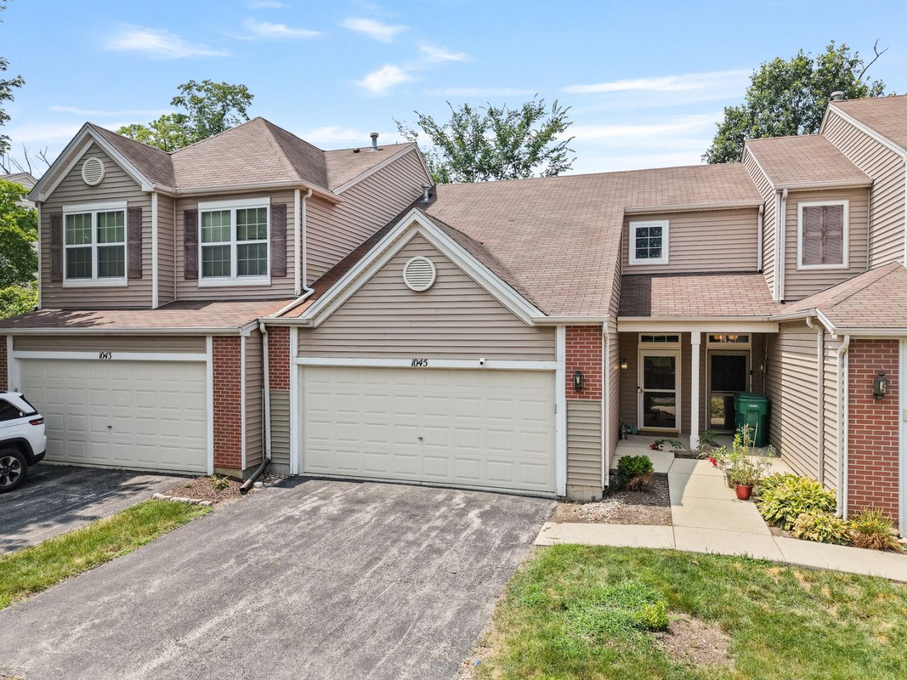 1045 Silver Hill Circle , Joliet, IL 60432