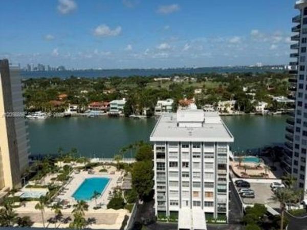 5601 Collins Ave , Unit 1723, Miami Beach, FL 33140