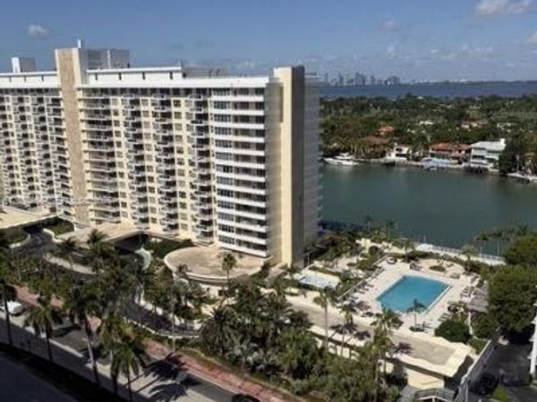 5601 Collins Ave , Unit 1723, Miami Beach, FL 33140