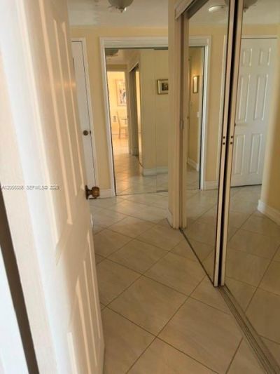5601 Collins Ave , Unit 1723, Miami Beach, FL 33140 Photo