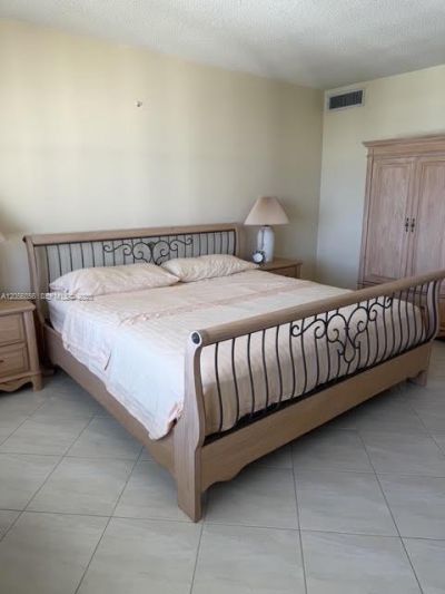 5601 Collins Ave, Unit 1723, Miami Beach, FL 33140 Photo
