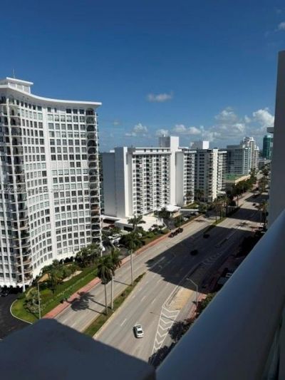 5601 Collins Ave , Unit 1723, Miami Beach, FL 33140 Photo