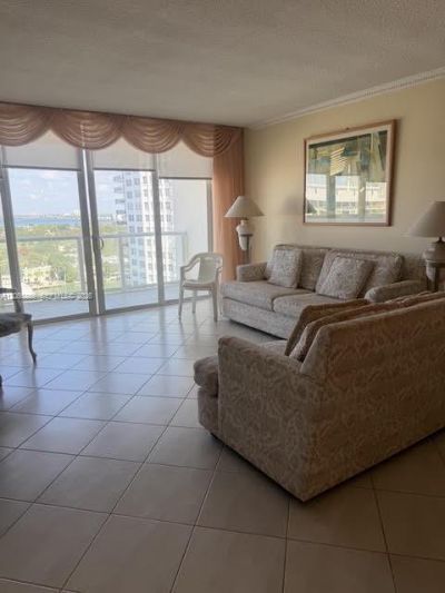 5601 Collins Ave, Unit 1723, Miami Beach, FL 33140 Photo