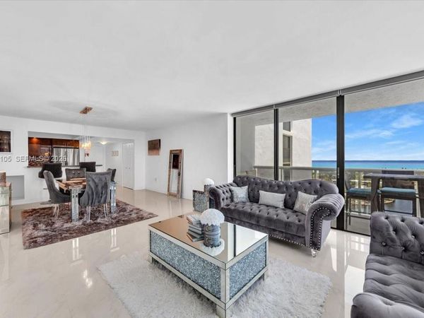 20515 E Country Club Dr, Unit 2048, Aventura, FL 33180