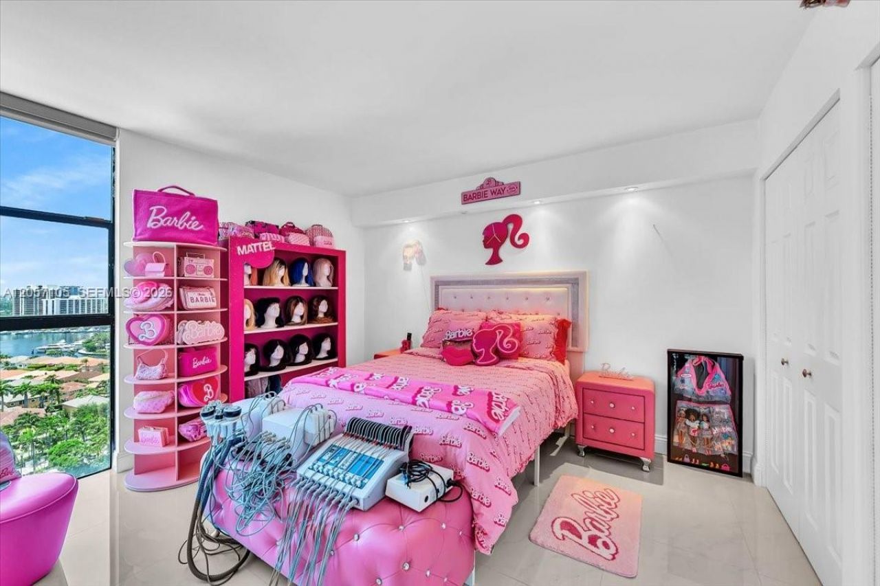 20515 E Country Club Dr, Unit 2048, Aventura, FL 33180 Photo