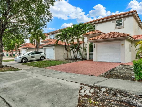 2470 SW 153rd Pass , Miami, FL 33185
