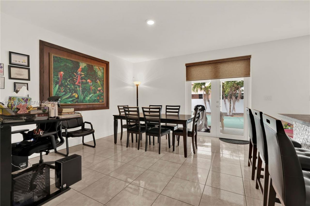 2470 SW 153rd Pass , Miami, FL 33185 Photo
