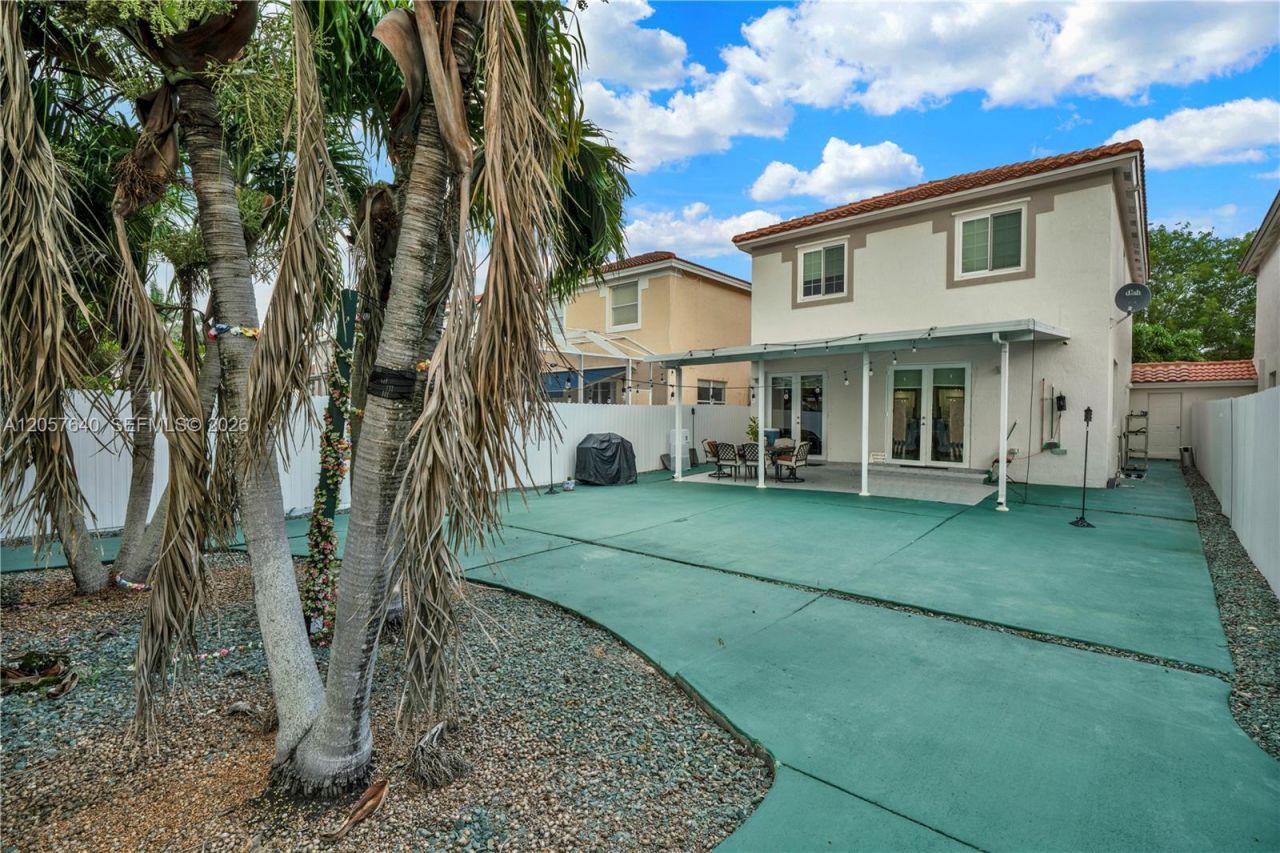 2470 SW 153rd Pass , Miami, FL 33185 Photo
