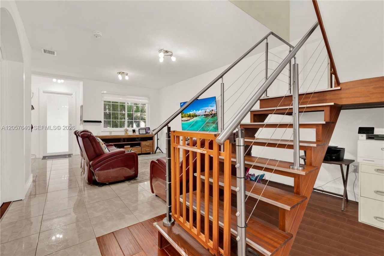 2470 SW 153rd Pass , Miami, FL 33185 Photo