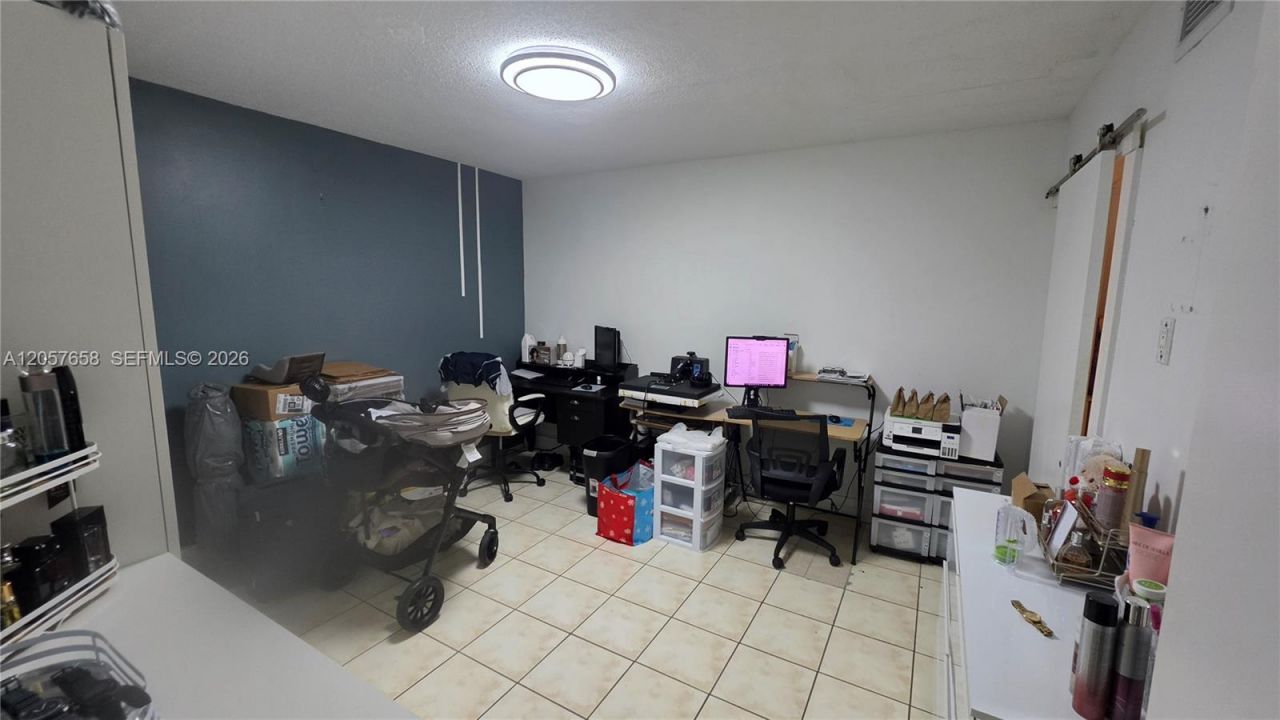 1710 NE 191st St , Unit 103-3, Miami, FL 33179 Photo
