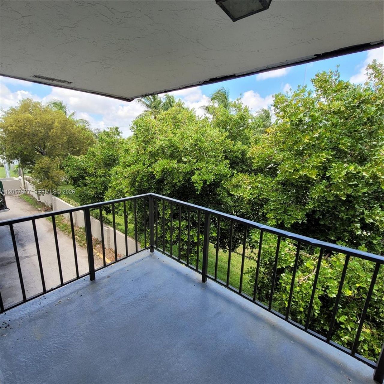 5100 SW 41st St, Unit 319, Pembroke Park, FL 33023 Photo