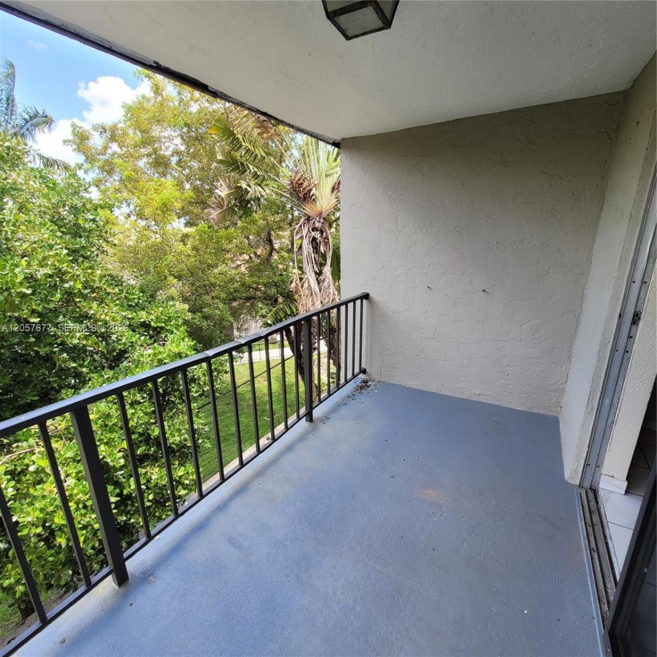 5100 SW 41st St, Unit 319, Pembroke Park, FL 33023 Photo