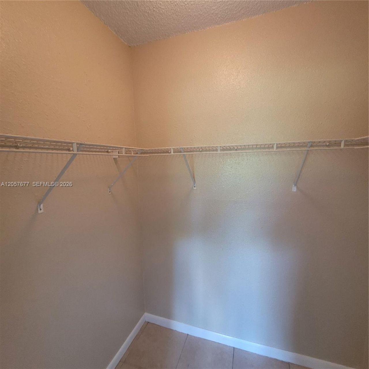 5100 SW 41st St, Unit 319, Pembroke Park, FL 33023 Photo
