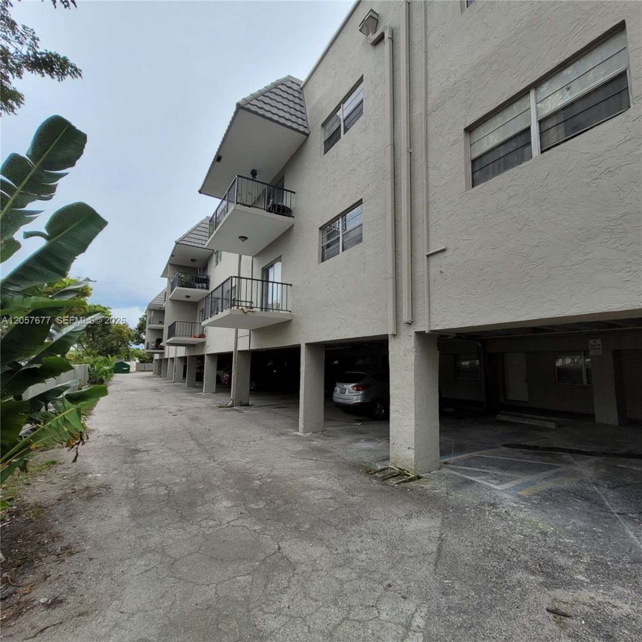 5100 SW 41st St, Unit 319, Pembroke Park, FL 33023 Photo
