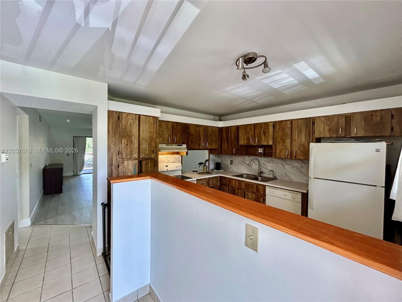 200 Gate Rd, Unit 202, Hollywood, FL 33024 Photo