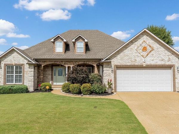 55 Hemingway Cove, Jackson, TN 38305