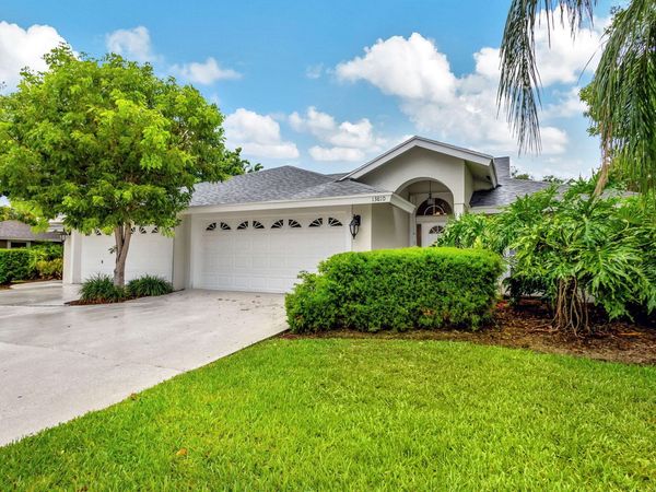 13810 YARMOUTH Drive, Wellington, FL 33414