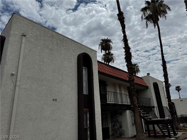 1405 Vegas Valley Drive , Unit 112, Las Vegas, NV 89169