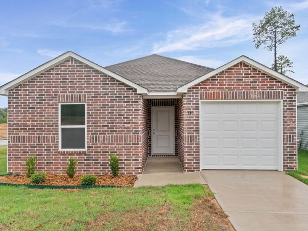 141 Flat Wood Avenue, Benton, AR 72015