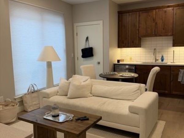 400 West Broadway, Unit 404, Boston, MA 02127