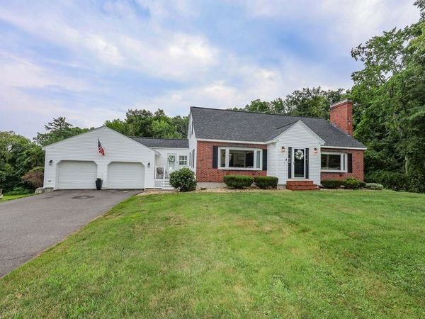 109 Pillsbury Road, Londonderry, NH 03053
