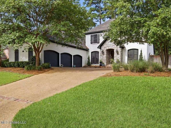 520 Heatherstone Court, Ridgeland, MS 39157