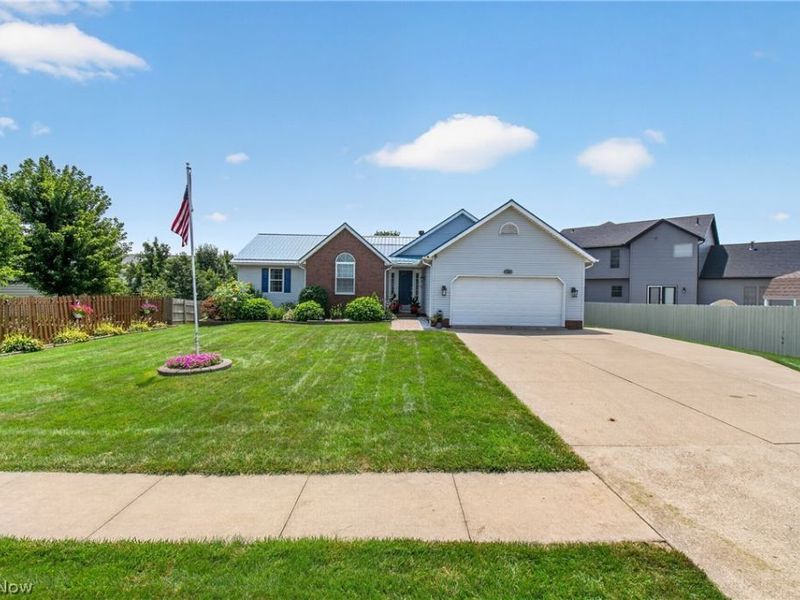 1302 Back Massillon Road, Orrville, OH 44667 Photo 2