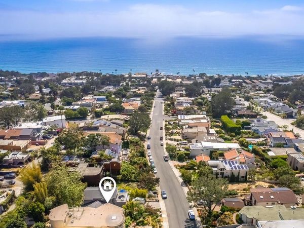 2247 El Amigo Rd , Del Mar, CA 92014