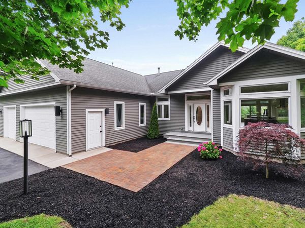 12175 Old Orchard Trail E, Suttons Bay, MI 49682