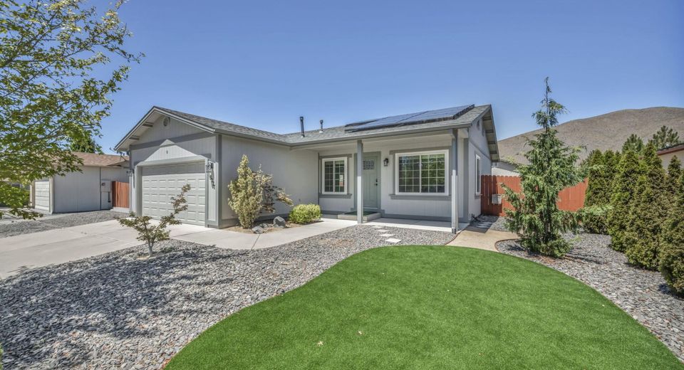 18277 Dustin Court, Reno, NV 89508 Photo