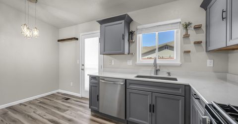 18277 Dustin Court, Reno, NV 89508 Photo