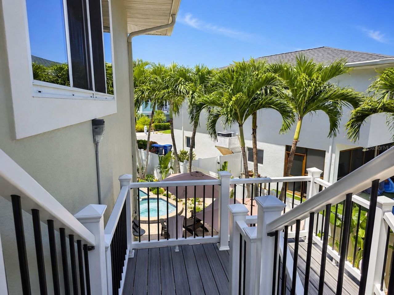 140 50th Street, Holmes Beach, FL 34217 Photo