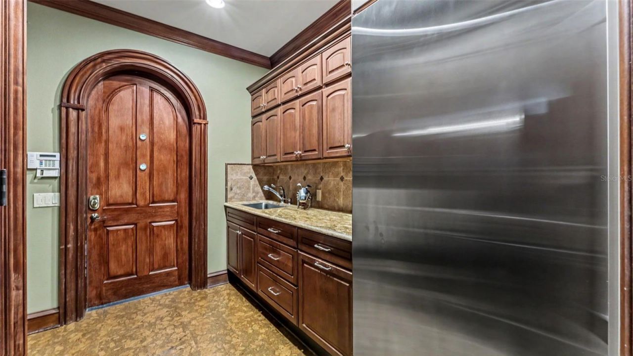 5503 Downing Street, Dover, FL 33527 Photo