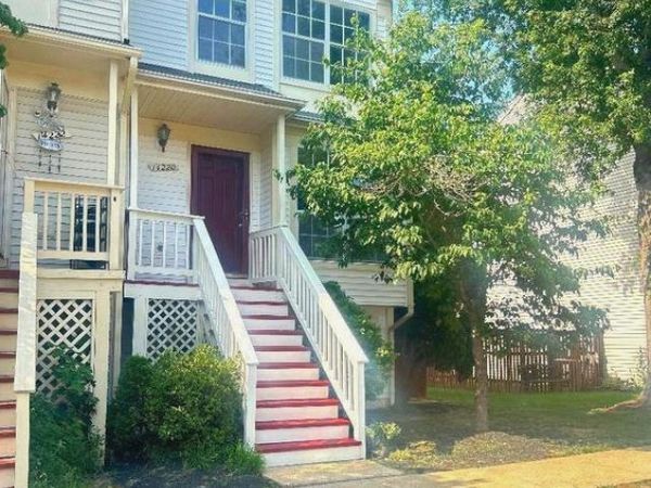 14220 AUTUMN CIRCLE, CENTREVILLE, VA 20121